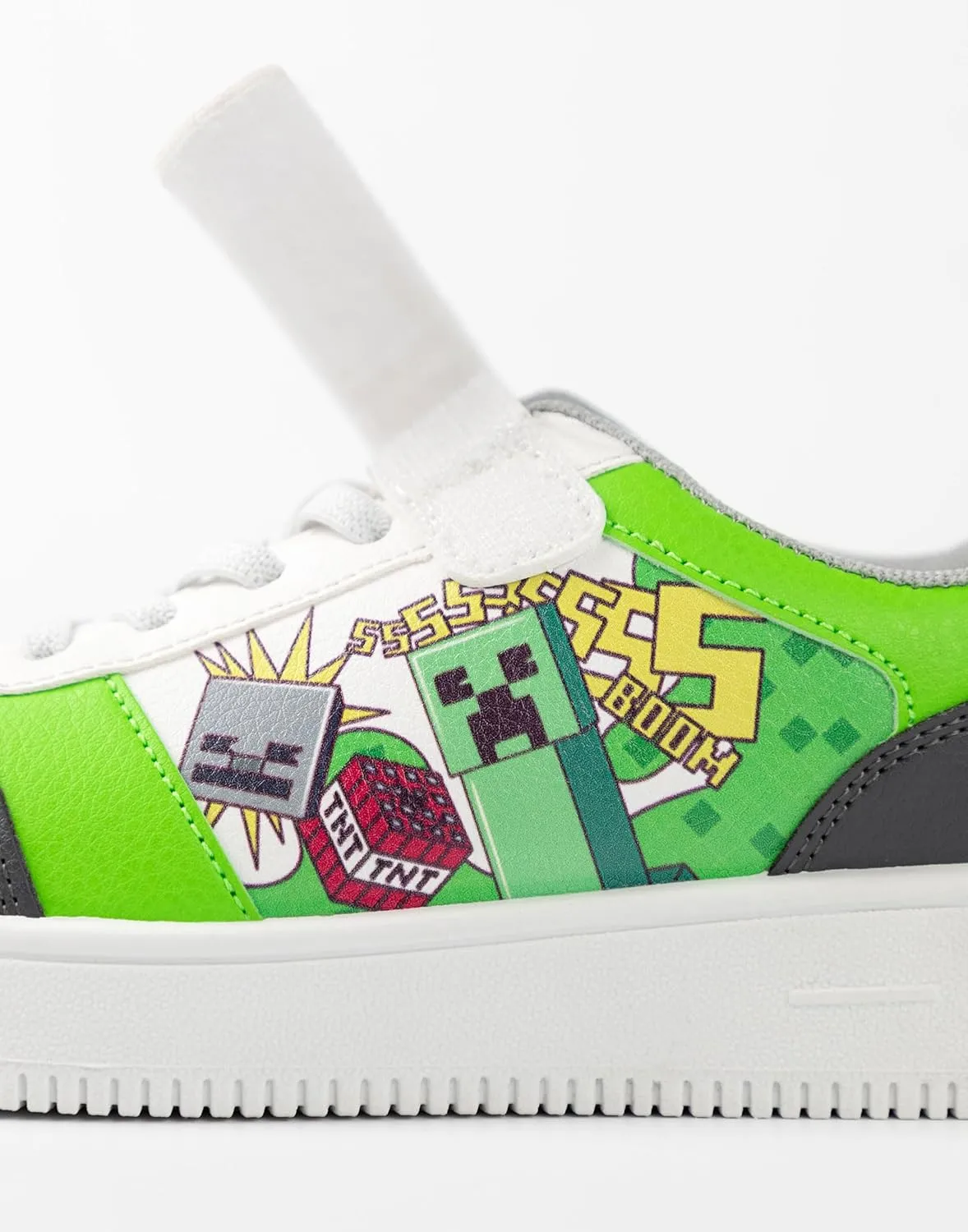 Minecraft Creeper Boys Trainers in White, Green & Black | Hook and Loop Closure Casual Footwear Blocks Design