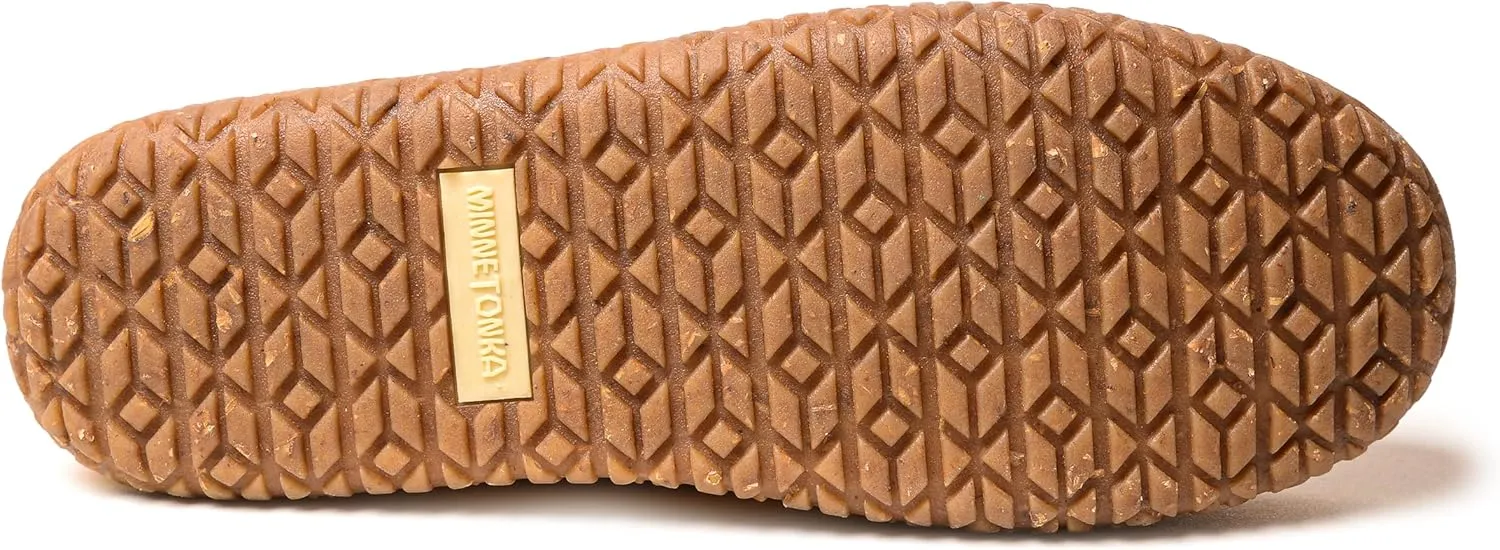 Minnetonka Women's Deerskin Tread